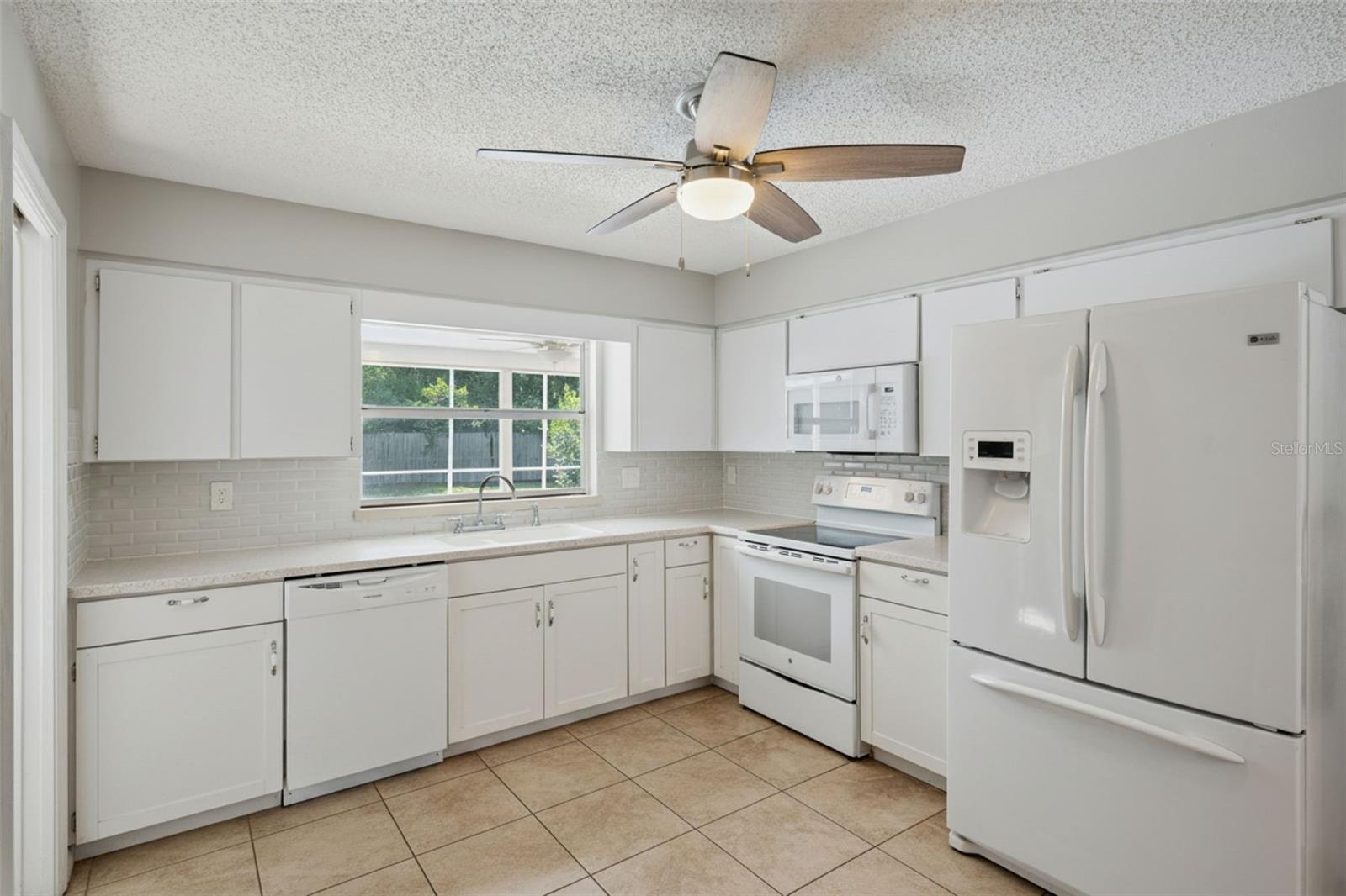 SWEETWATER OAKS SEC 06 - Residential