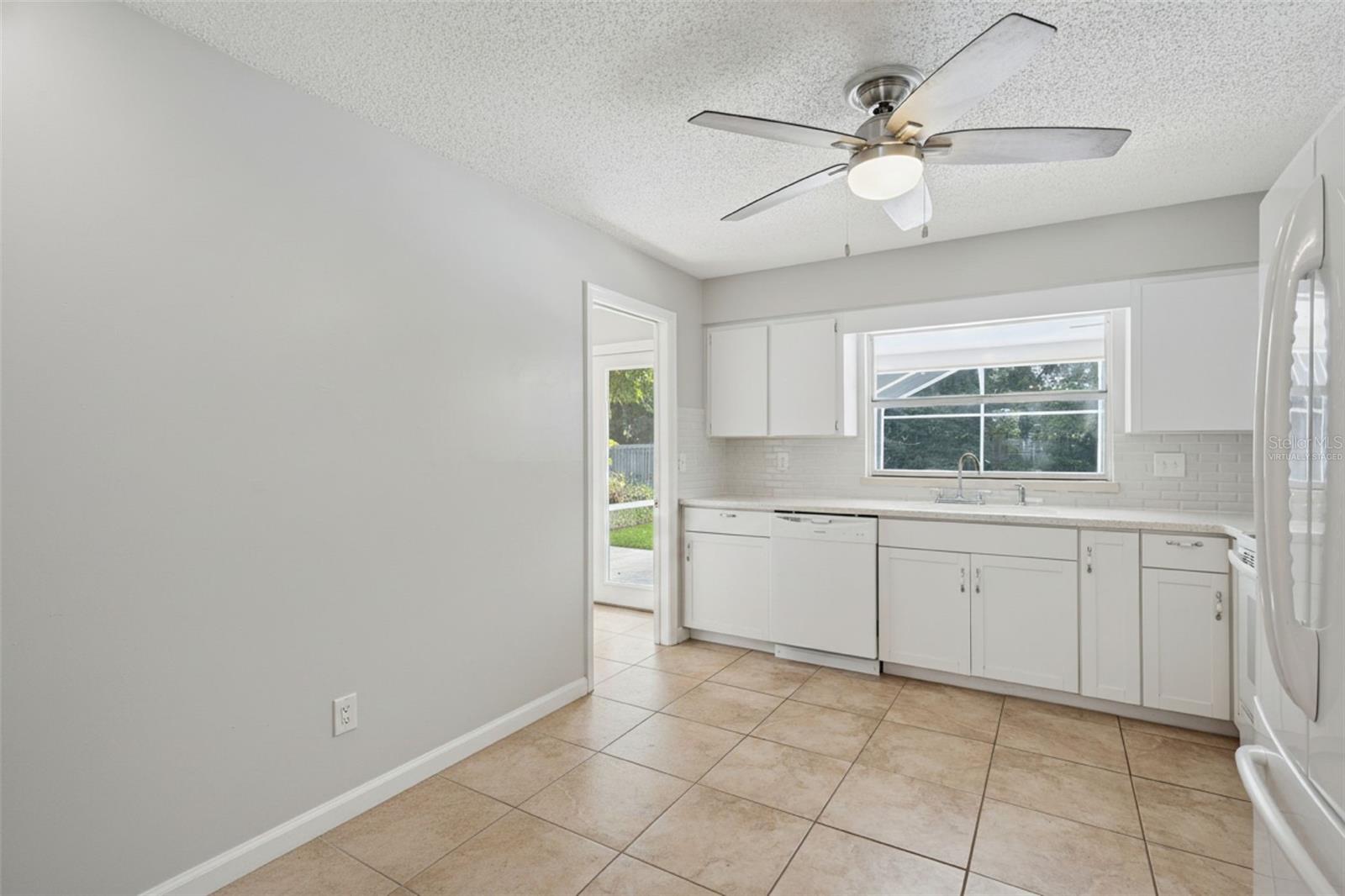 SWEETWATER OAKS SEC 06 - Residential