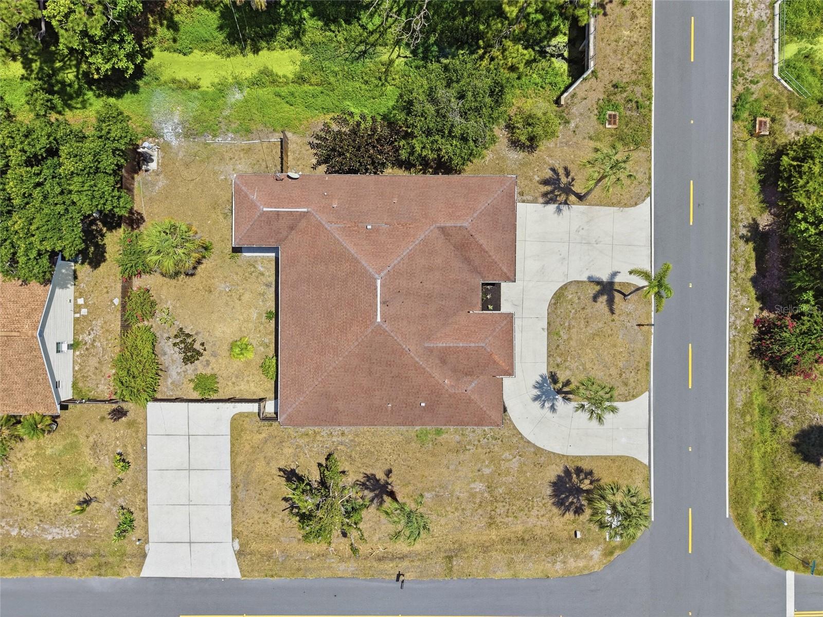 SOUTH VENICE - Residential
