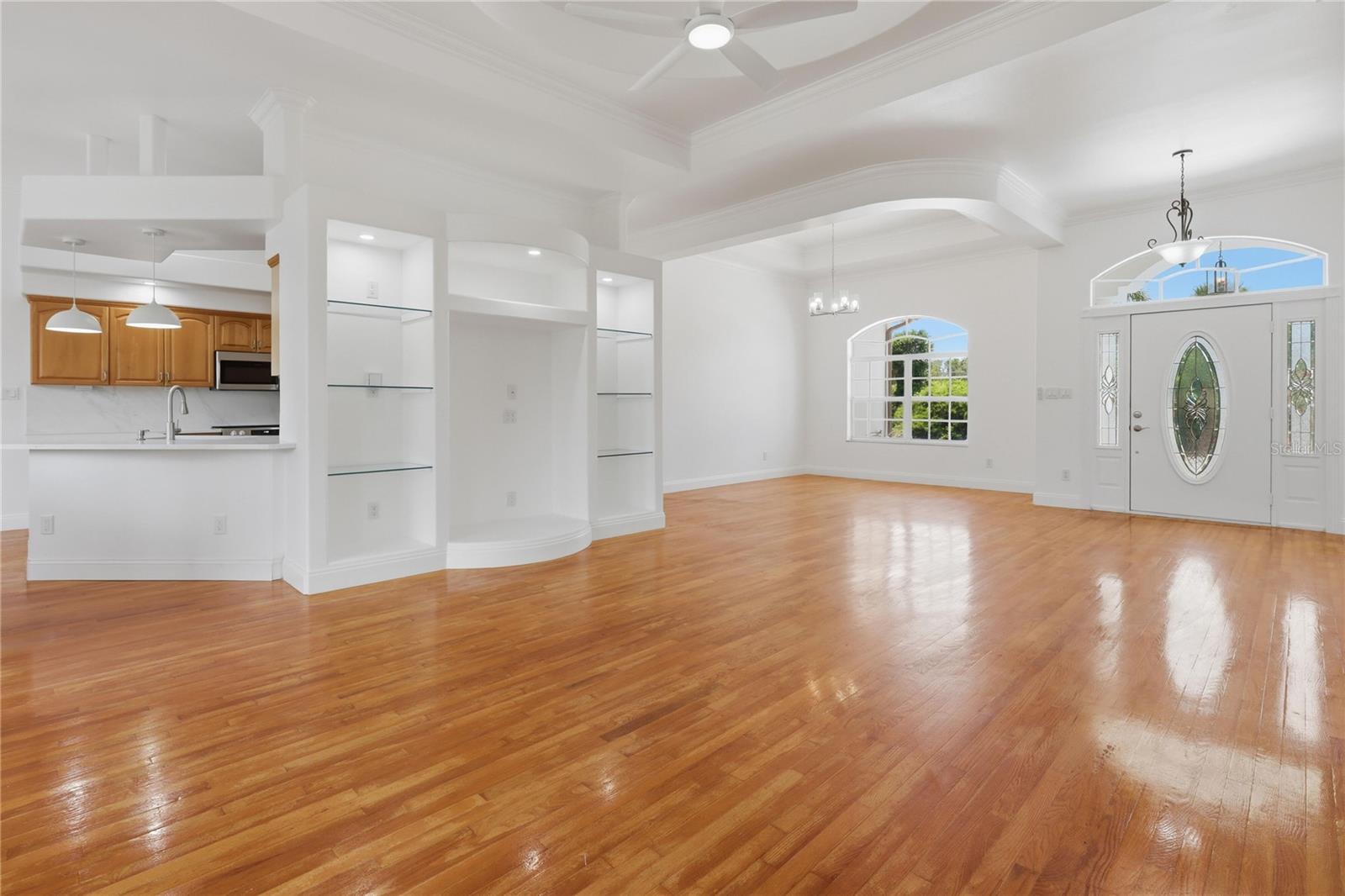SOUTH VENICE - Residential