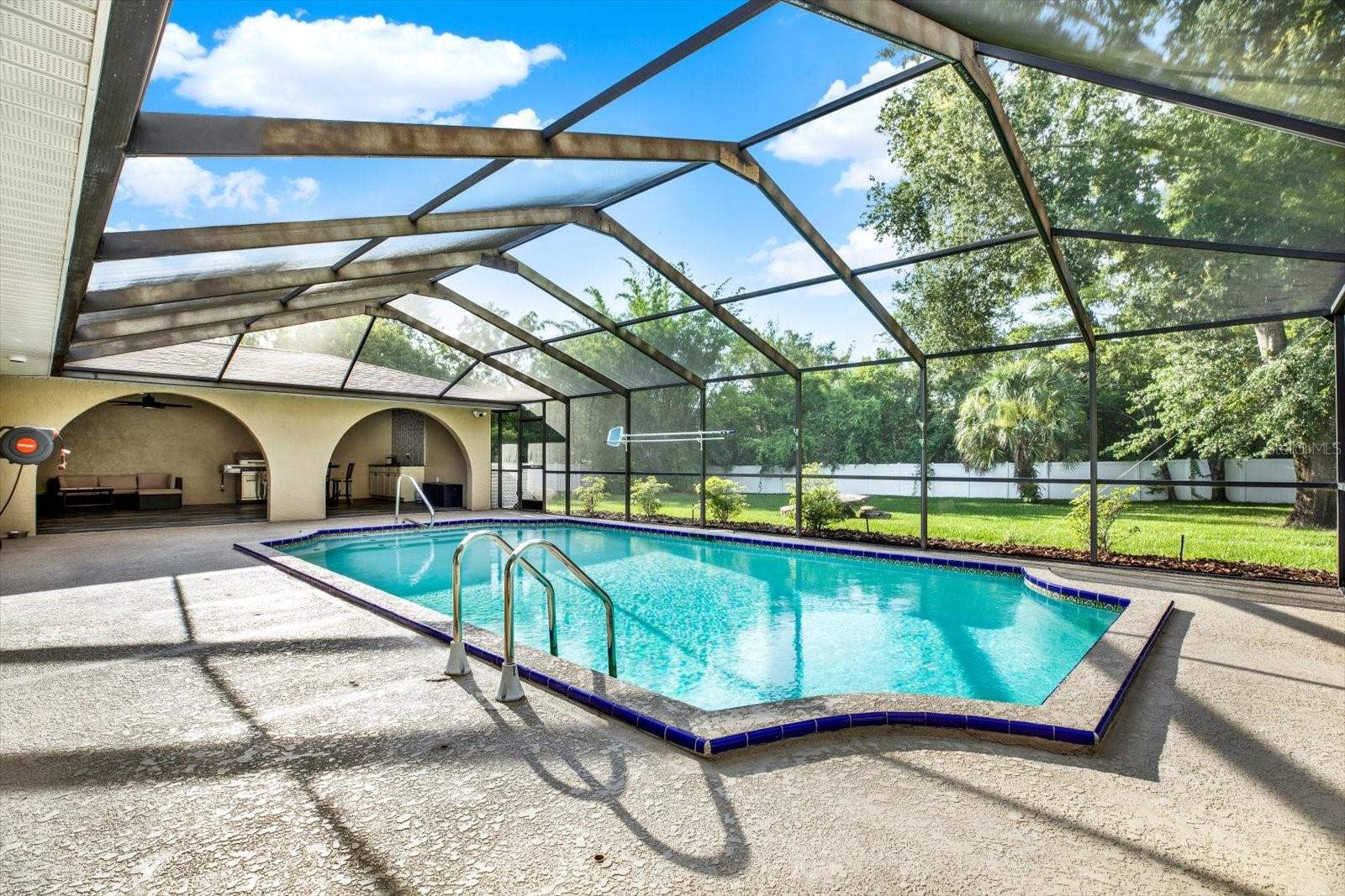 RIVER COUNTRY ESTATES - Residential