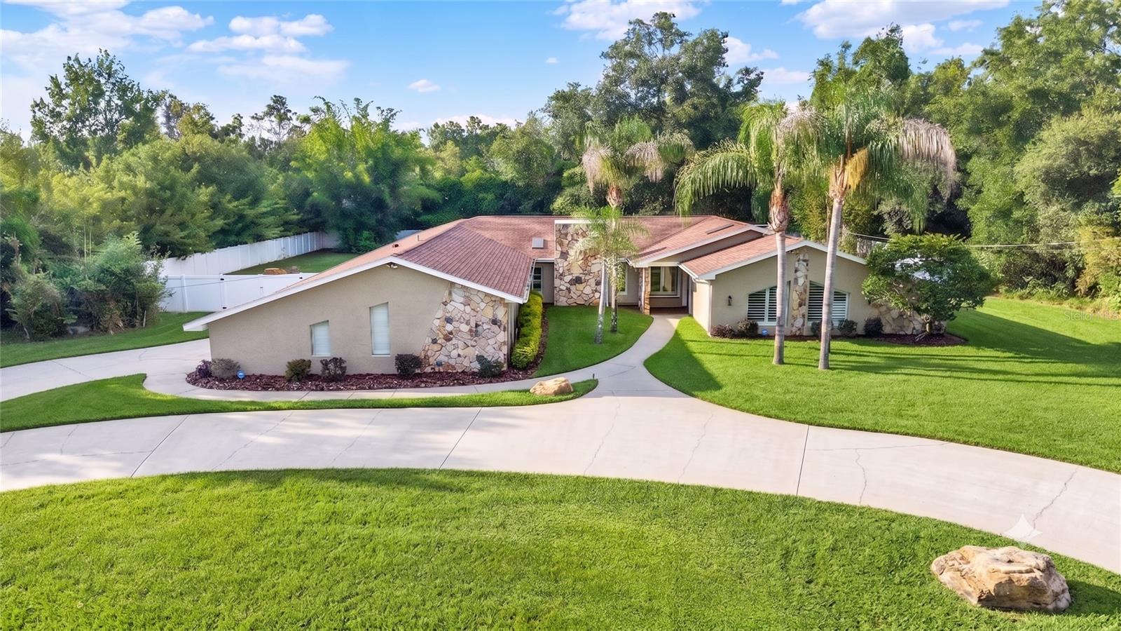 RIVER COUNTRY ESTATES - Residential