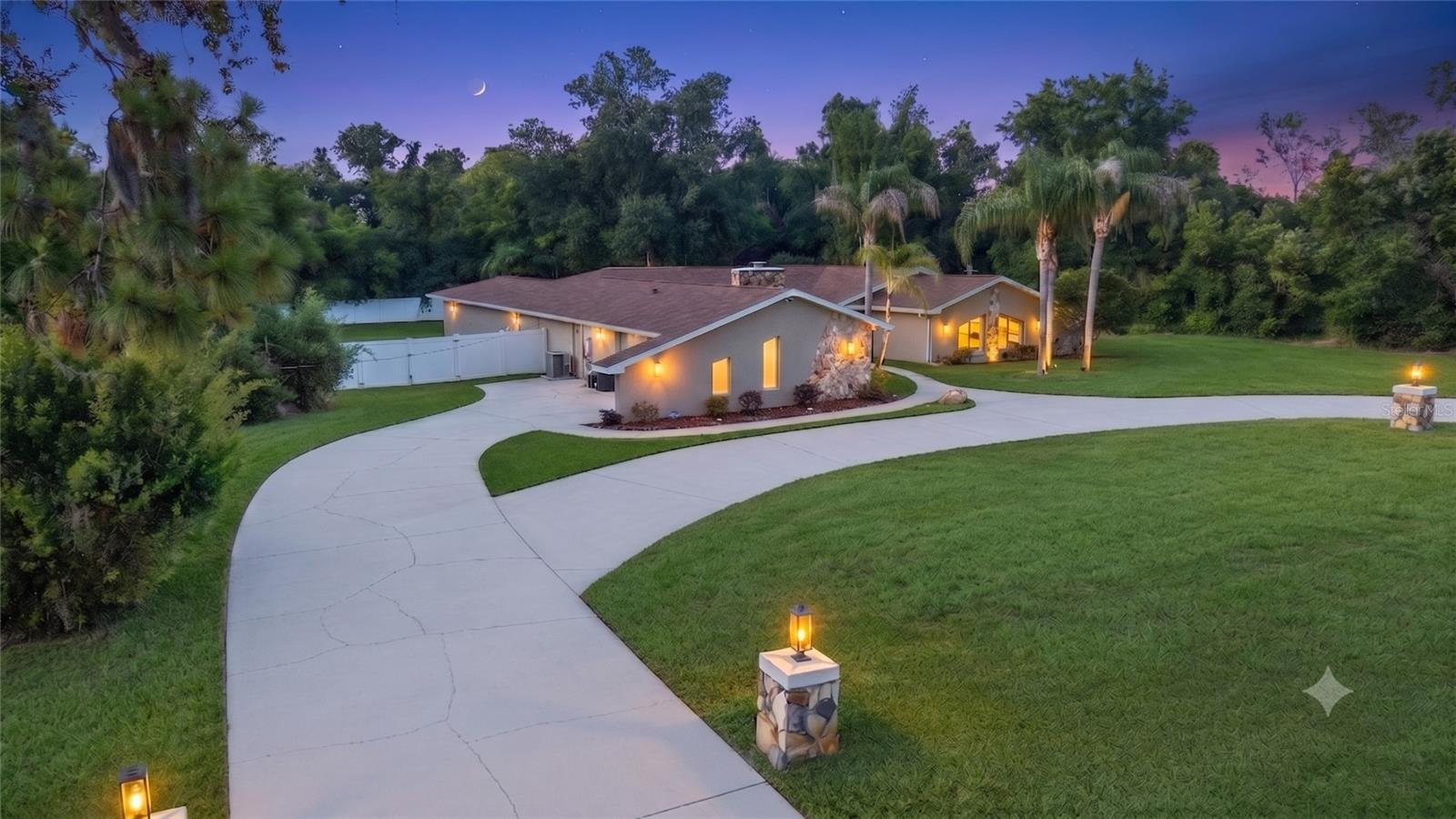 RIVER COUNTRY ESTATES - Residential