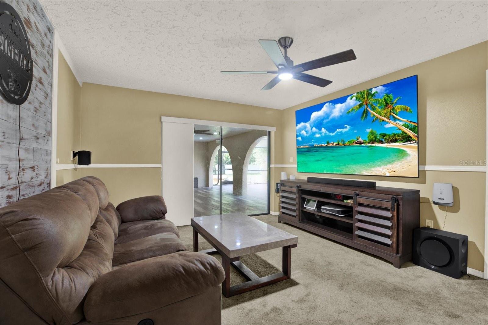 RIVER COUNTRY ESTATES - Residential