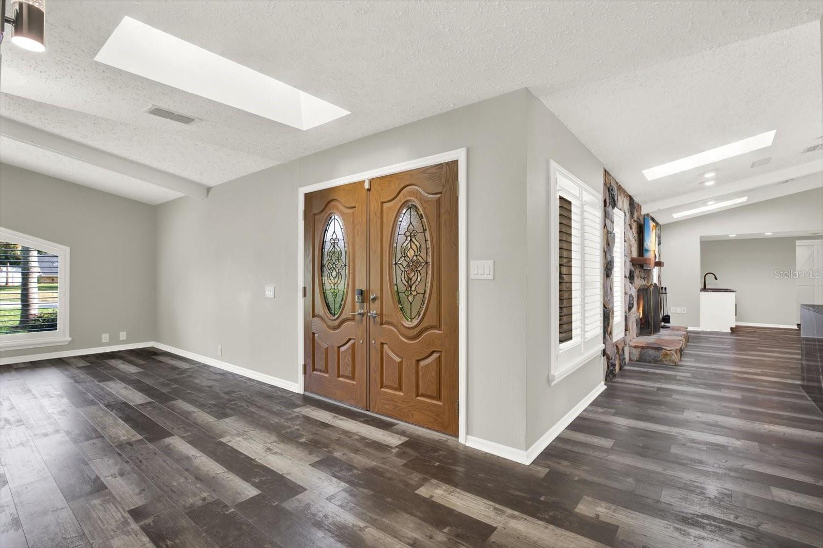 RIVER COUNTRY ESTATES - Residential