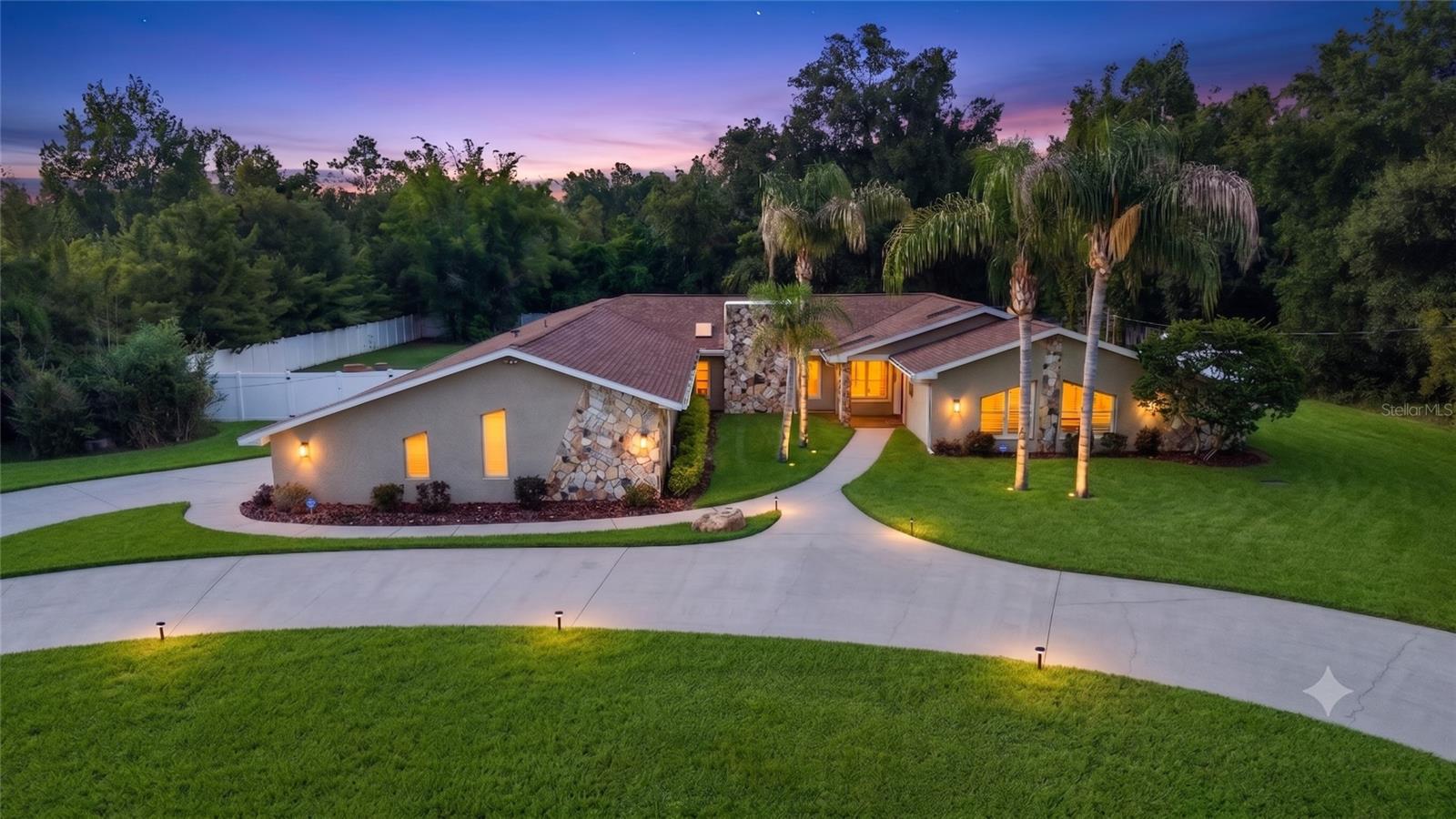 RIVER COUNTRY ESTATES - Residential