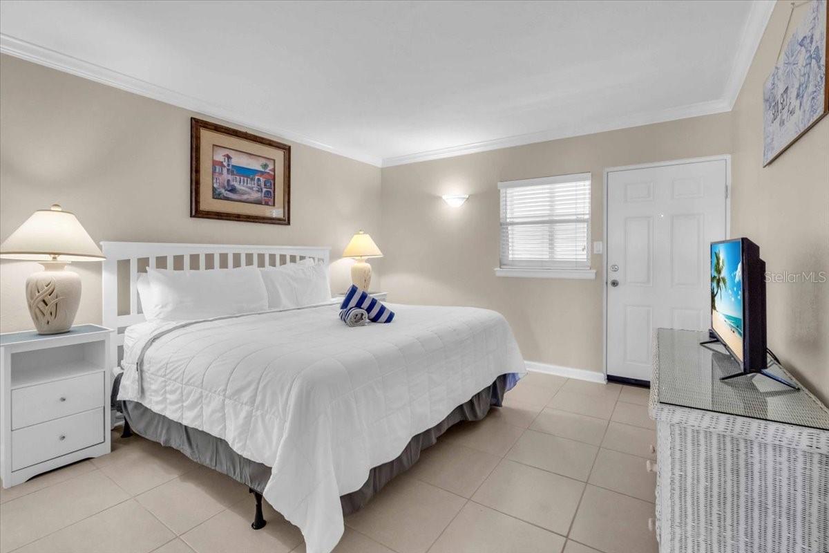 SILVER SANDS - Residential