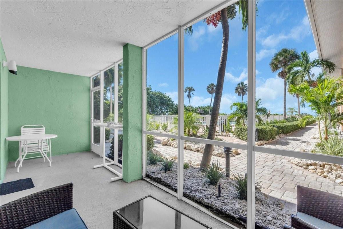 SILVER SANDS - Residential