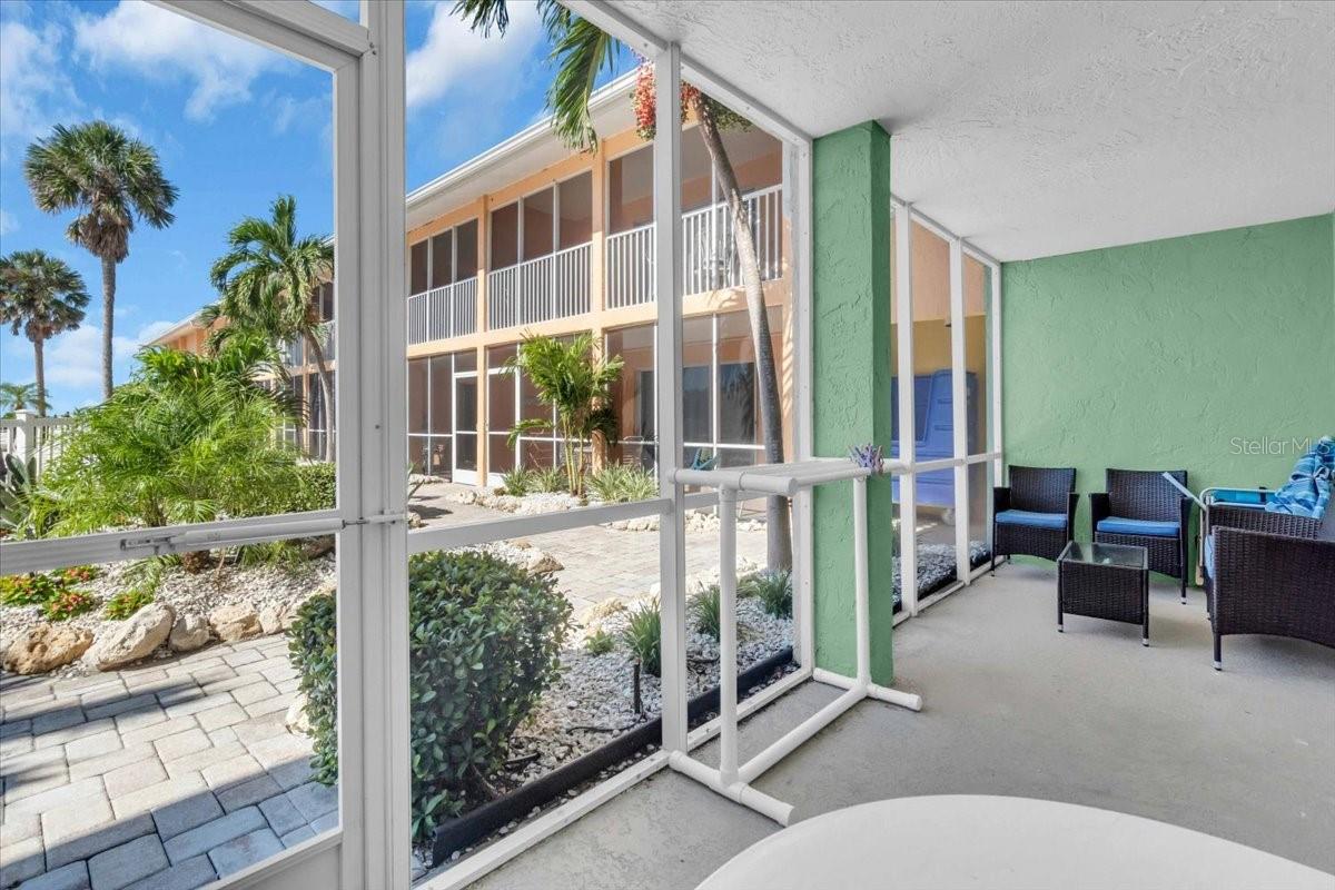 SILVER SANDS - Residential