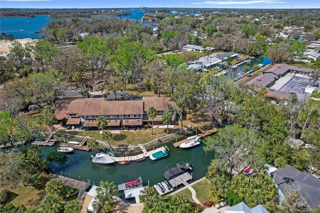 PLANTATION VILLAGE UNREC - Residential