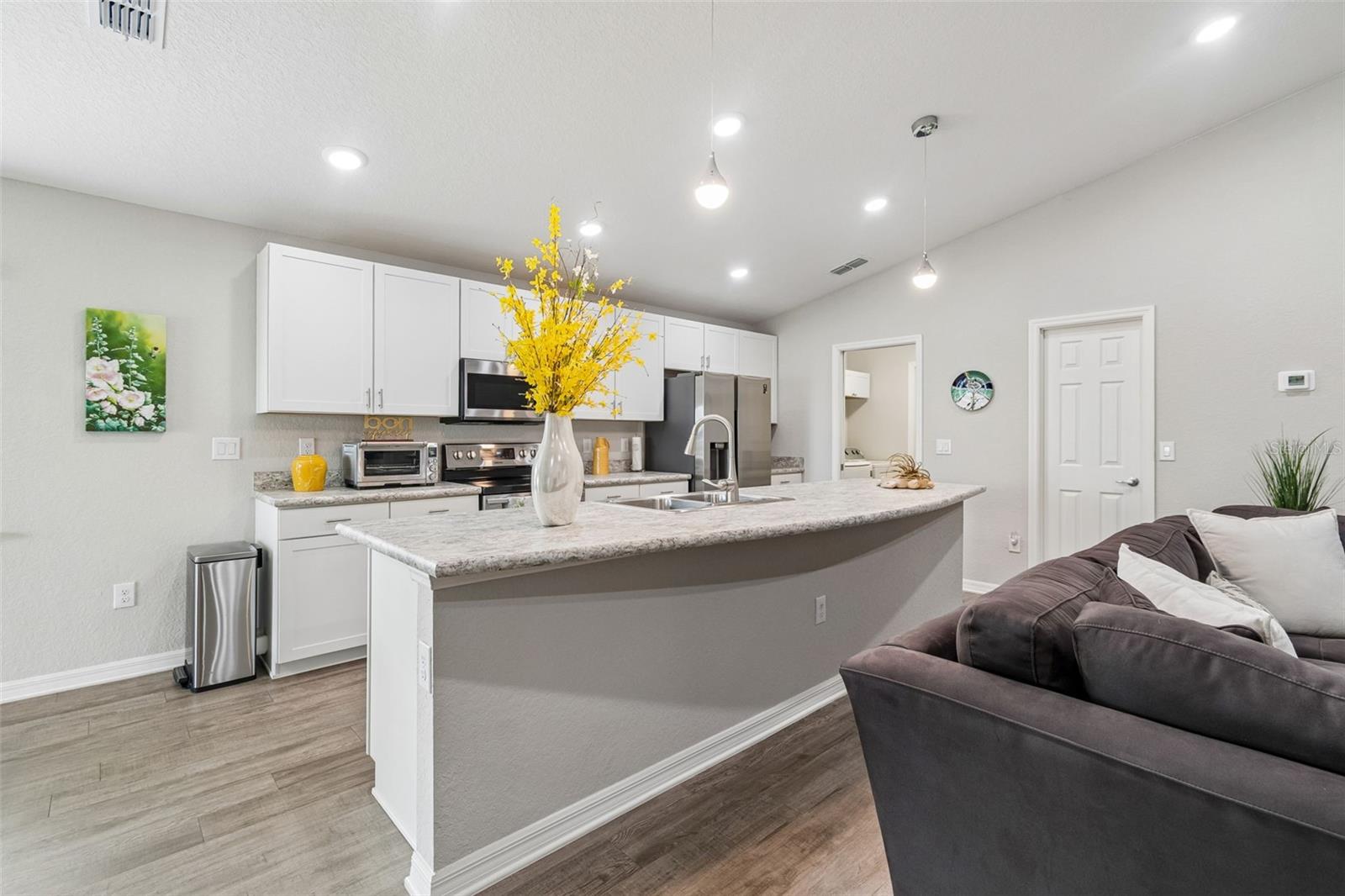 RIDGEWOOD - Residential