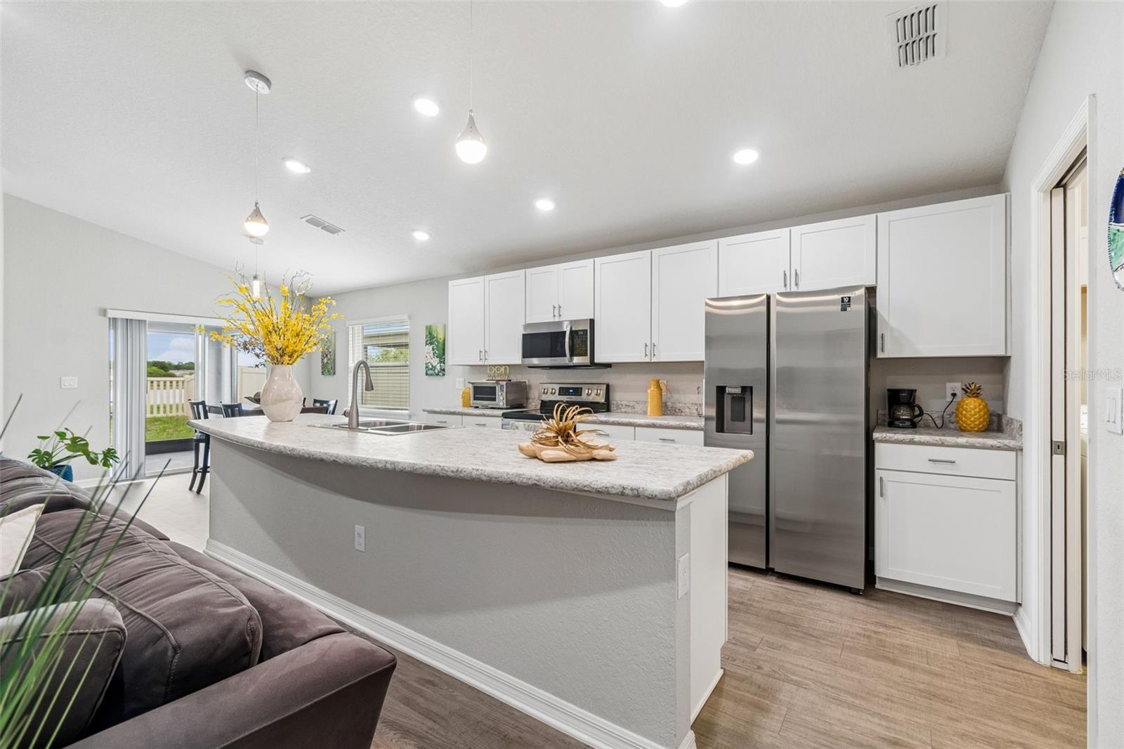 RIDGEWOOD - Residential