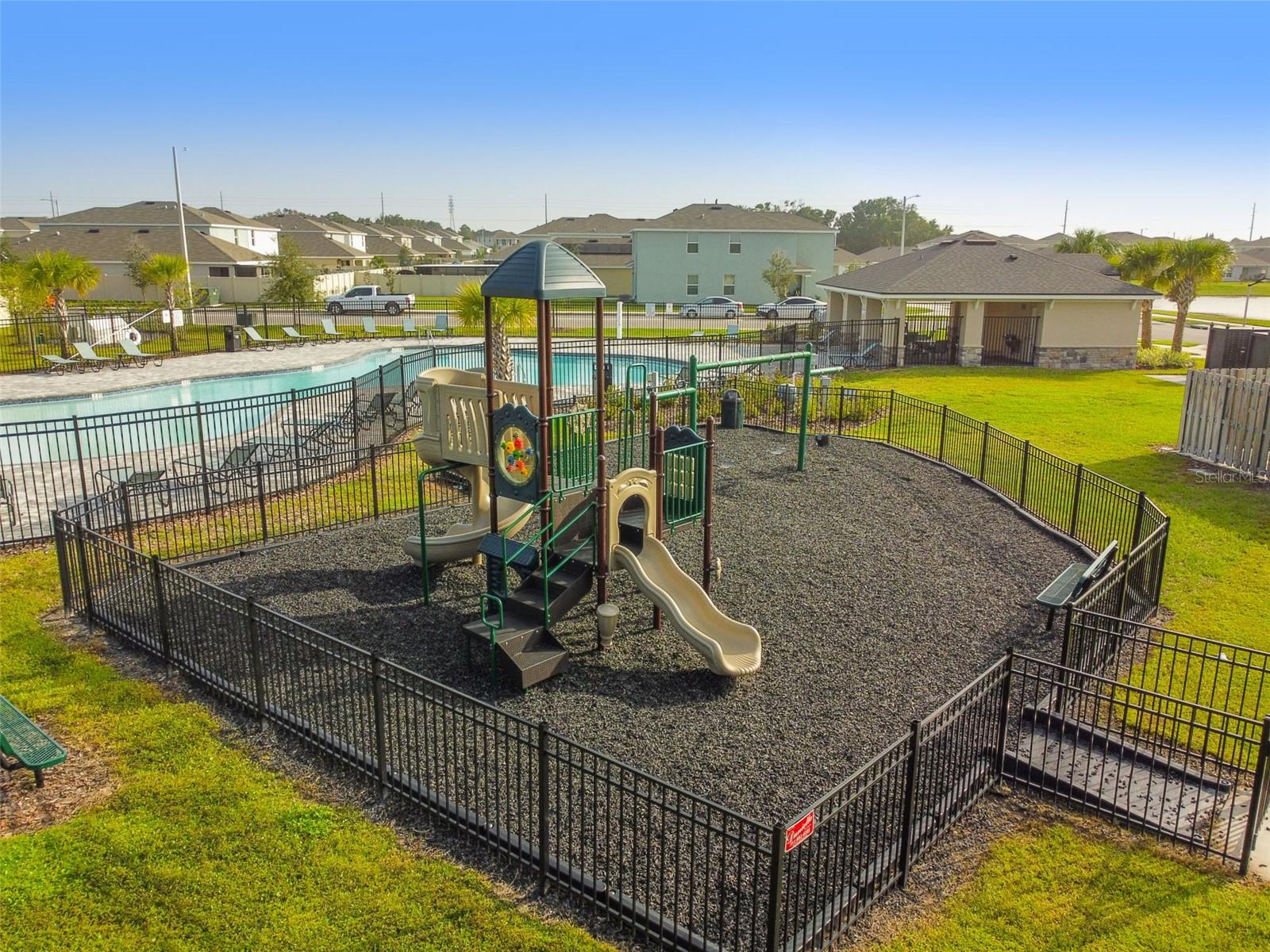 RIDGEWOOD - Residential