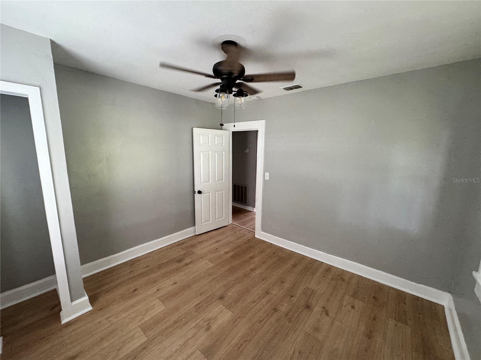 FRUITLAND HEIGHTS B - Residential