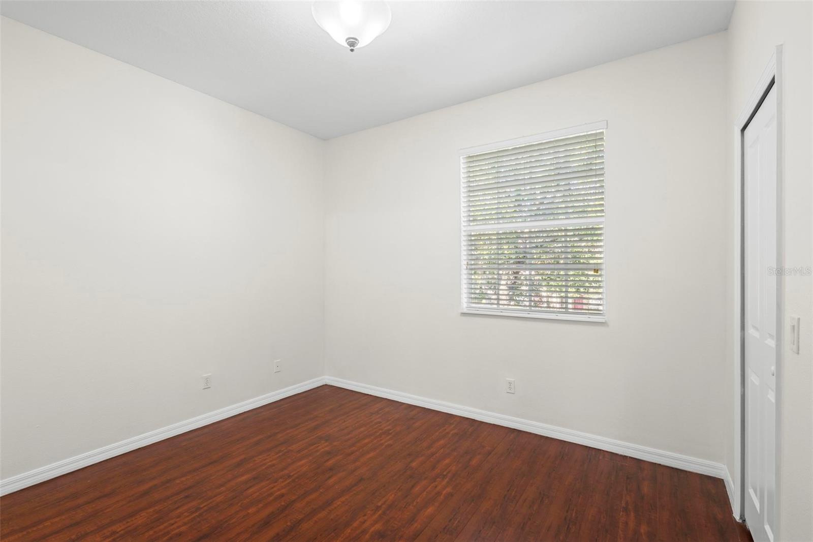 VICTORIA PINES CONDO - Residential Lease