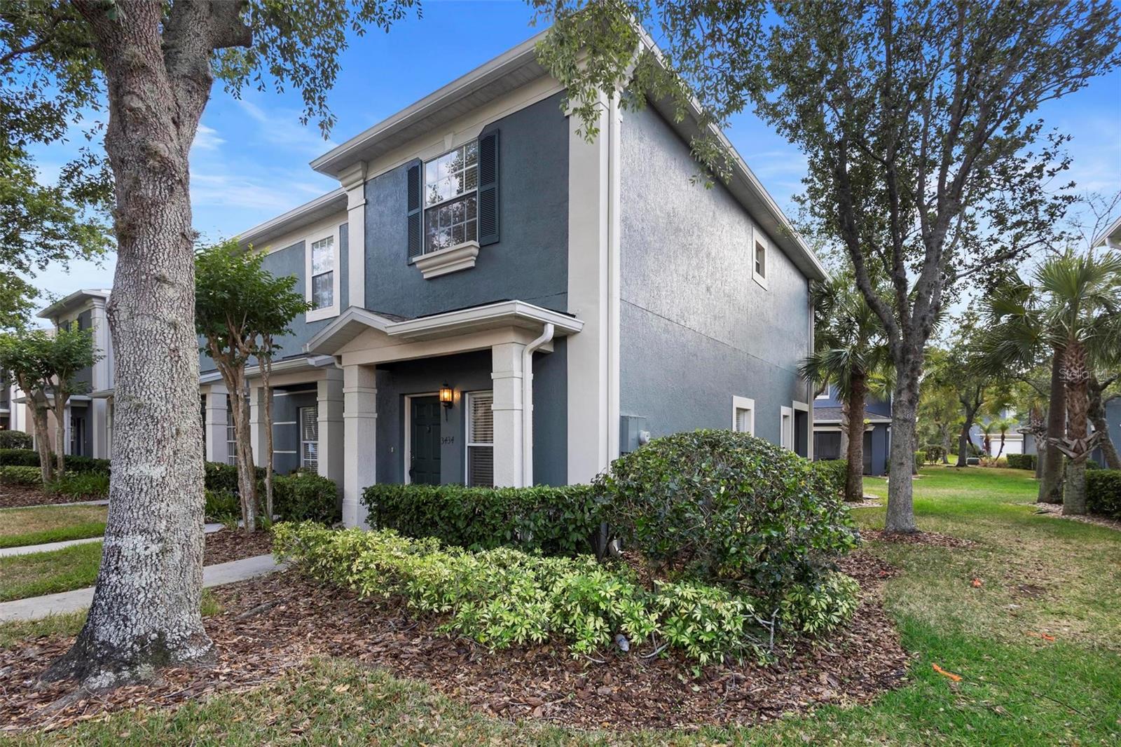 VICTORIA PINES CONDO - Residential Lease