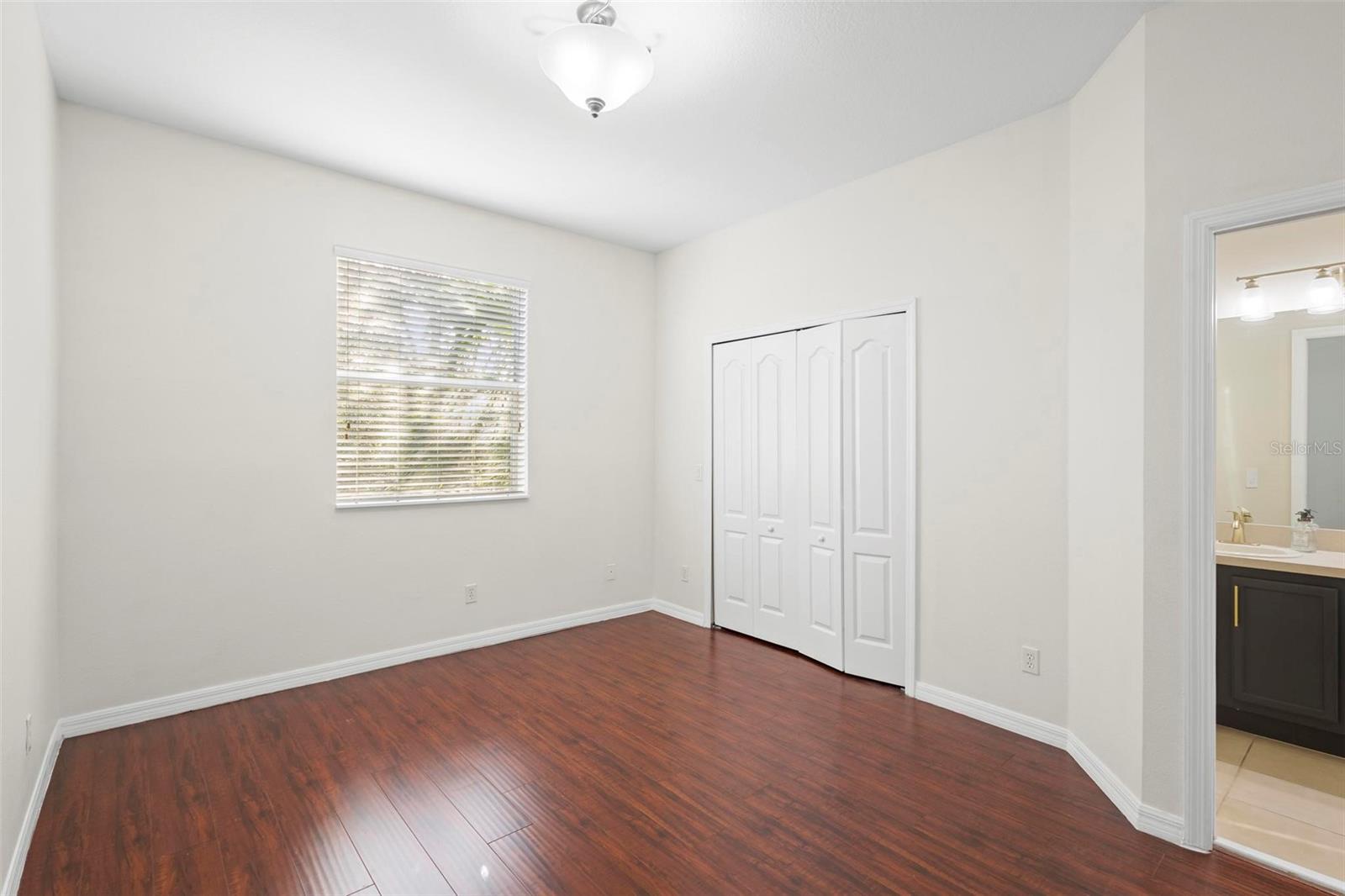 VICTORIA PINES CONDO - Residential Lease
