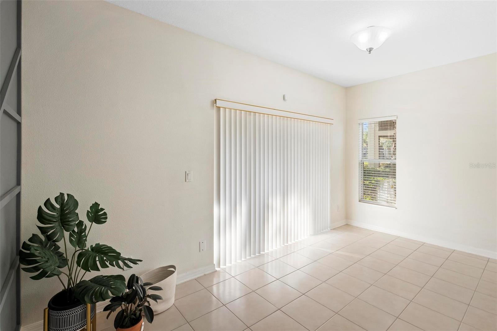 VICTORIA PINES CONDO - Residential Lease