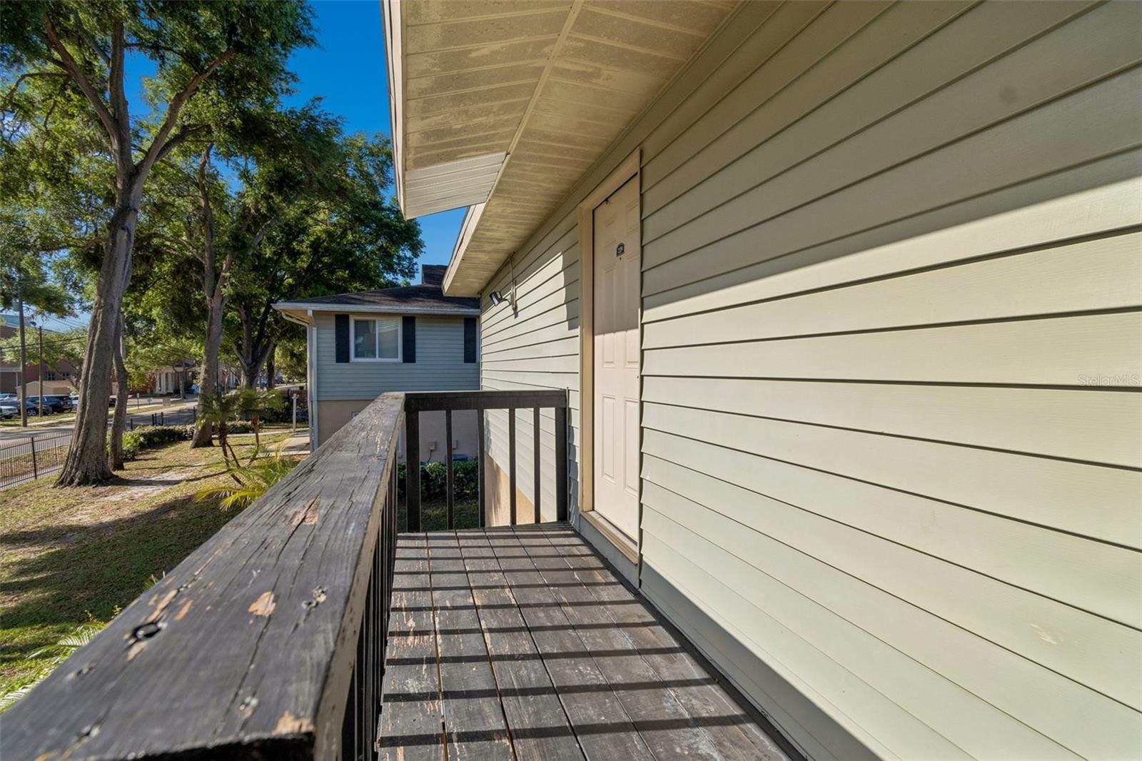 THE HAMPTONS AT BRANDON A CONDO - Residential