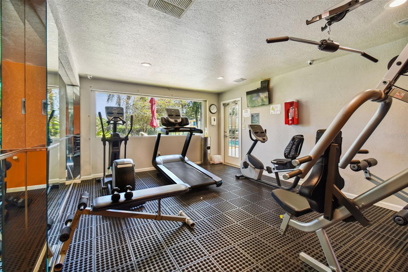 THE HAMPTONS AT BRANDON A CONDO - Residential