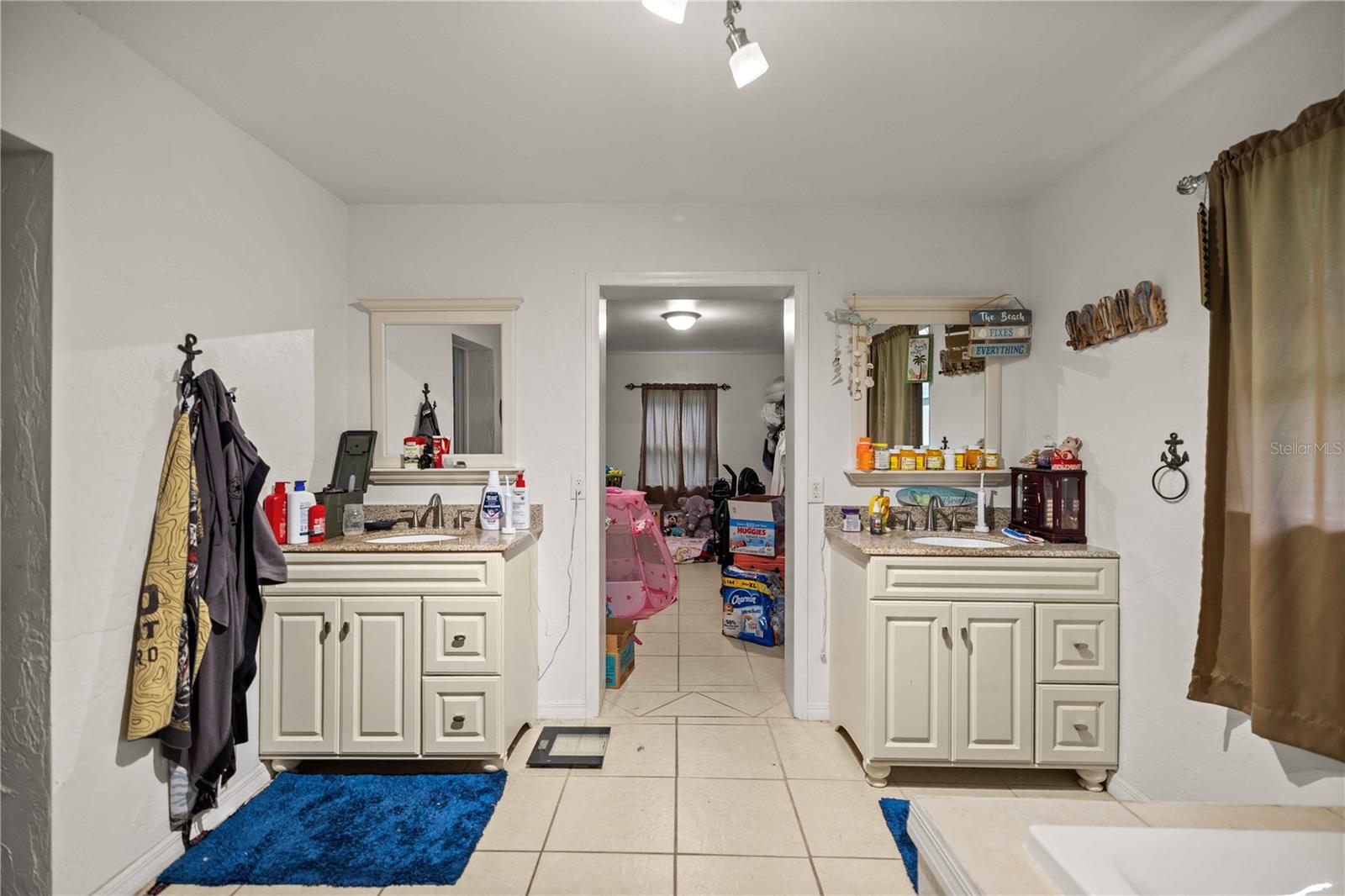 FORT KING ACRES - Residential