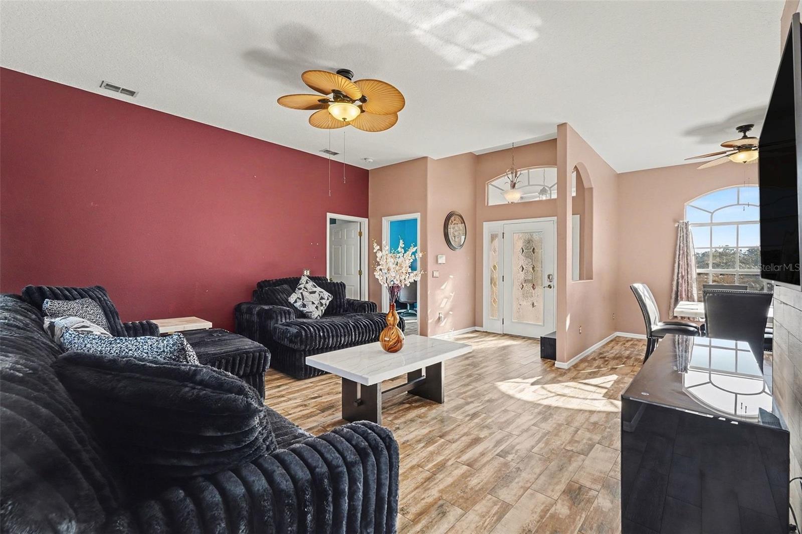 HIGHLANDS UN 10 - Residential Lease