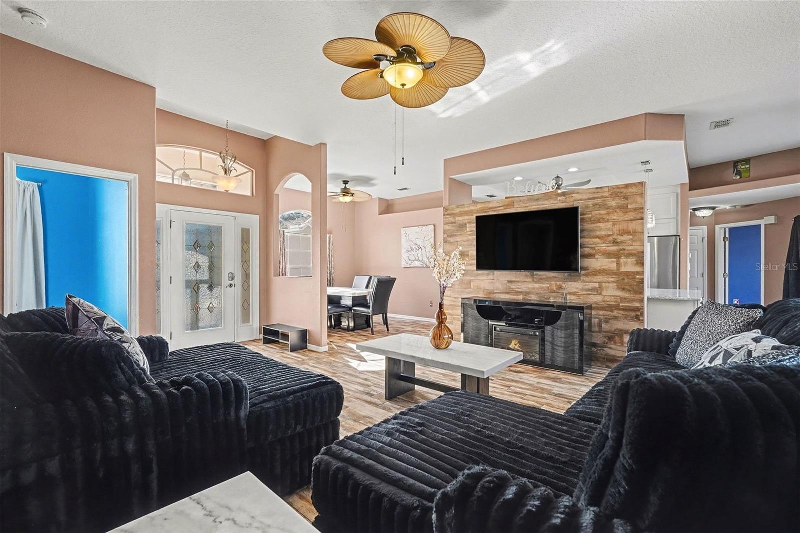 HIGHLANDS UN 10 - Residential Lease
