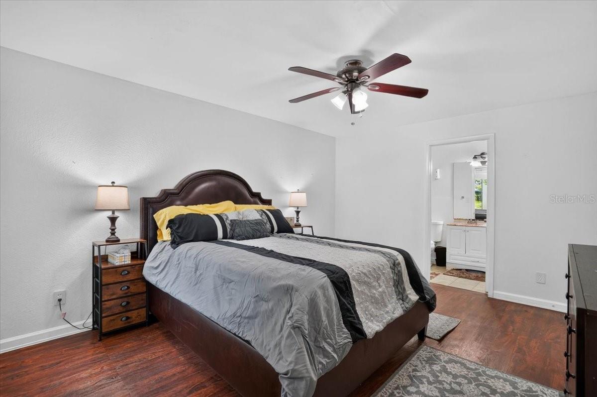 STONE CREEK POINTE A CONDOMINI - Residential