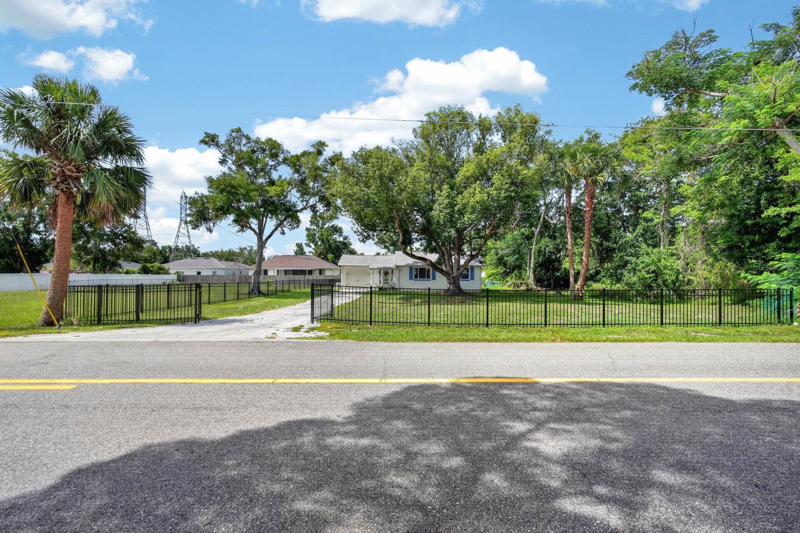 PLANTATION ESTATES UNIT 05 - Residential