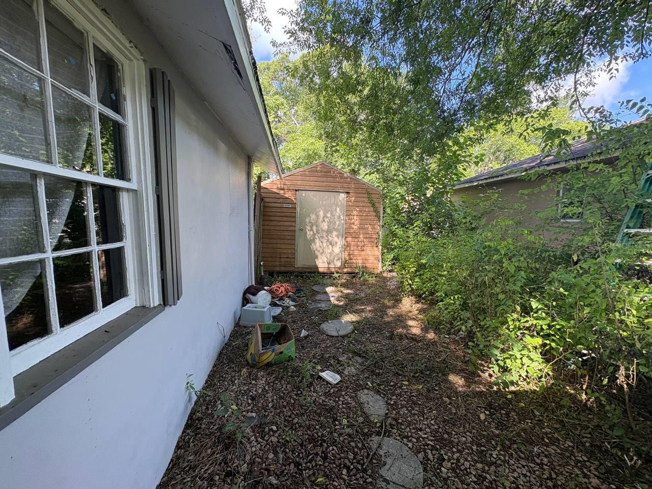 FLOMICH GARDEN SEC HOLLY HILL HEIGHTS - Residential