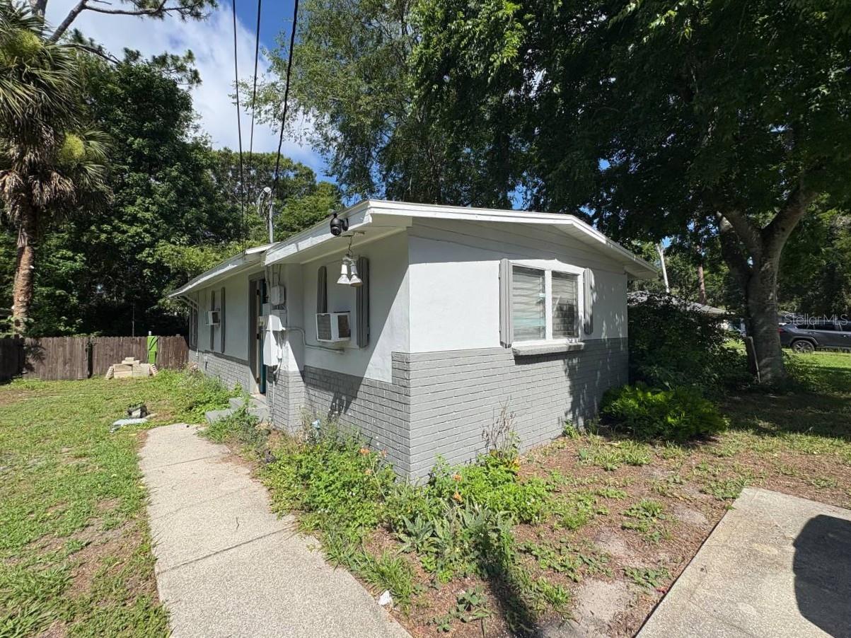 FLOMICH GARDEN SEC HOLLY HILL HEIGHTS - Residential