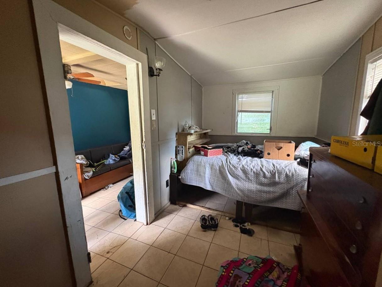 FLOMICH GARDEN SEC HOLLY HILL HEIGHTS - Residential