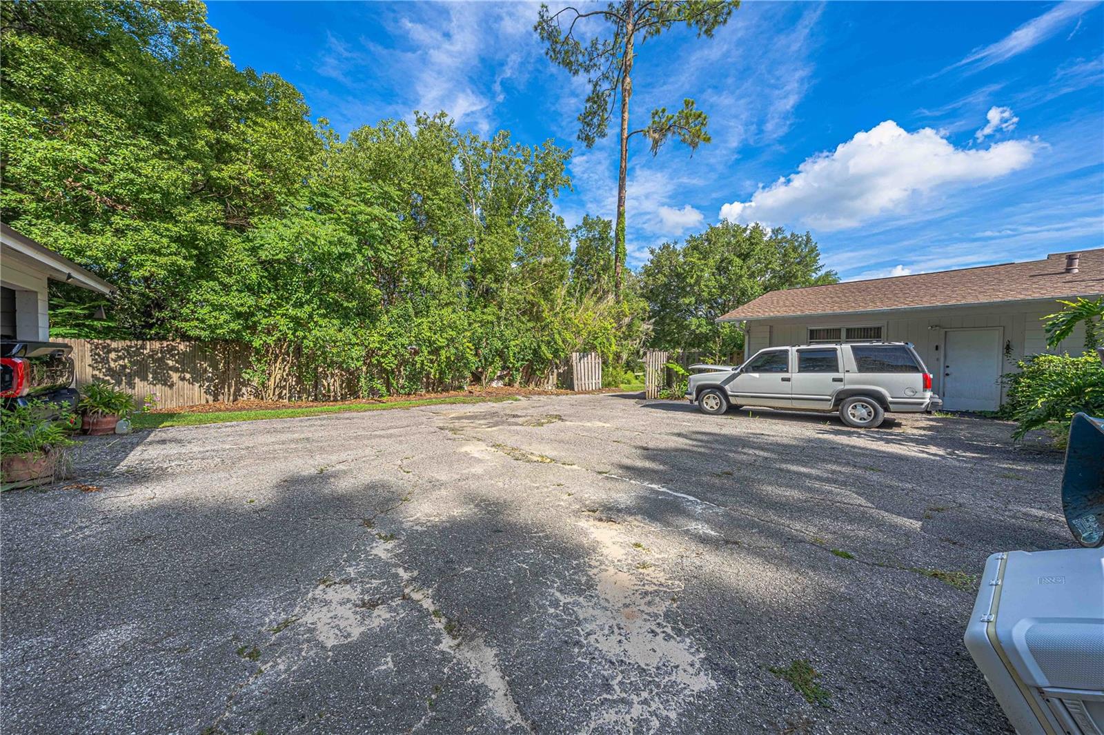 WOODSFIELDS - Residential
