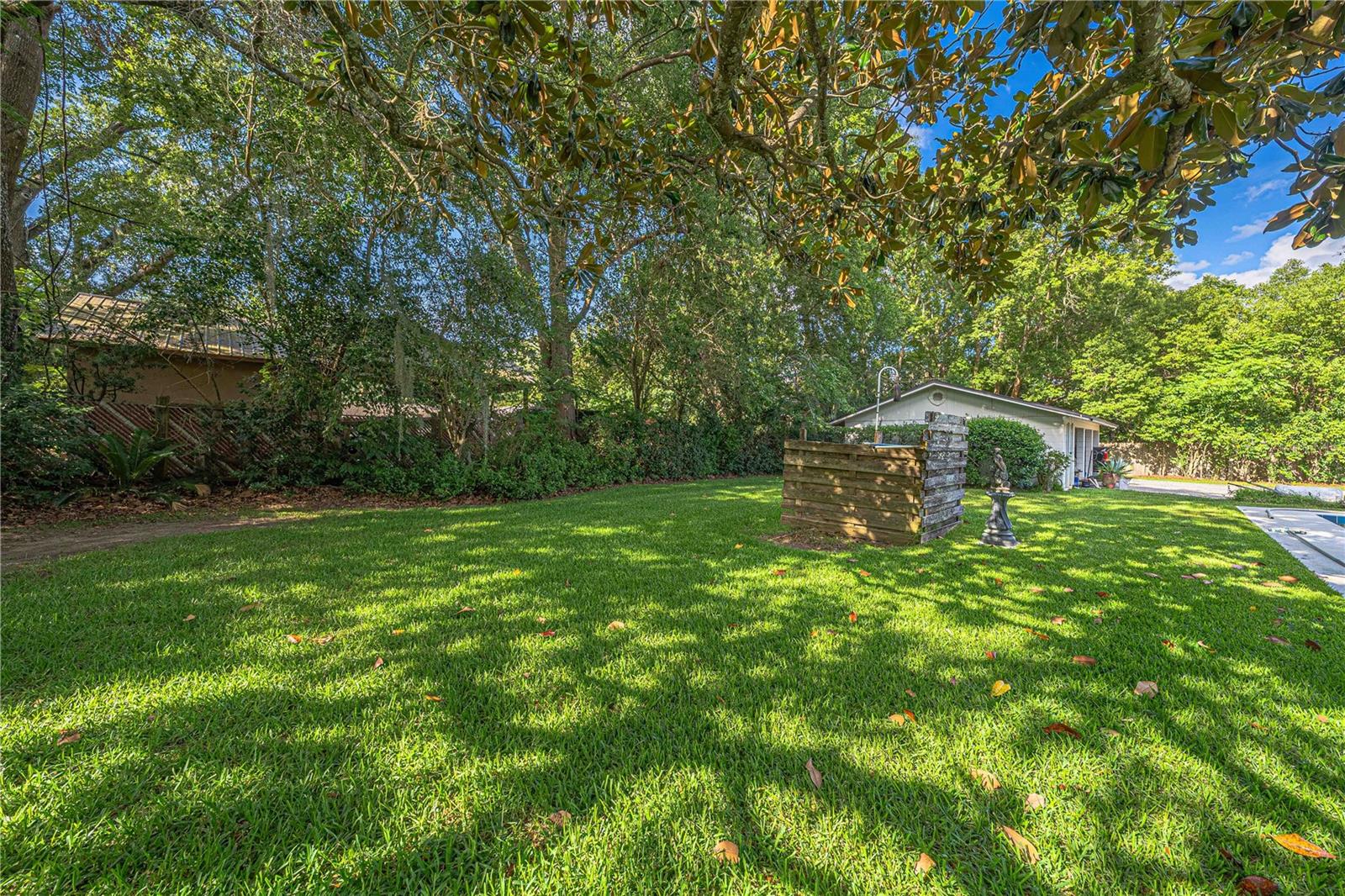 WOODSFIELDS - Residential