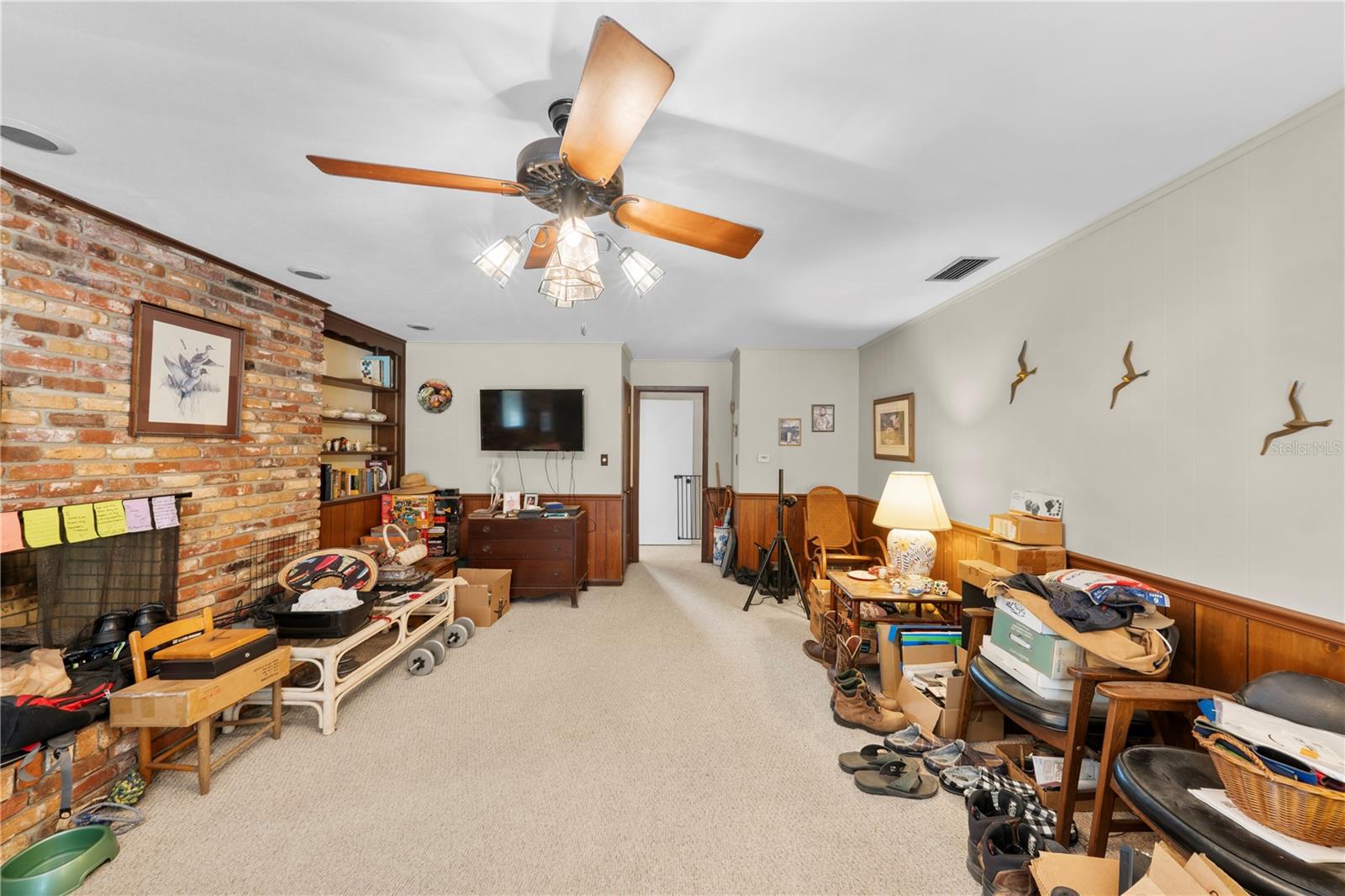 WOODSFIELDS - Residential