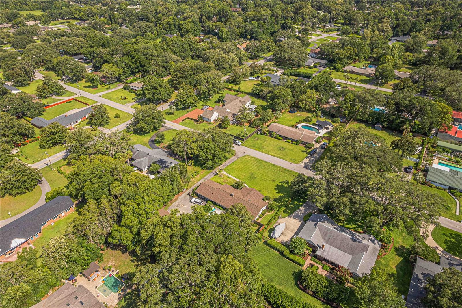 WOODSFIELDS - Residential