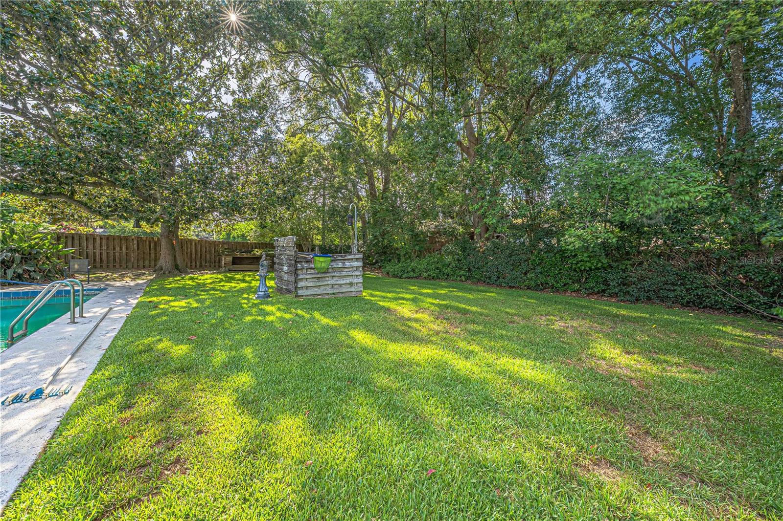 WOODSFIELDS - Residential