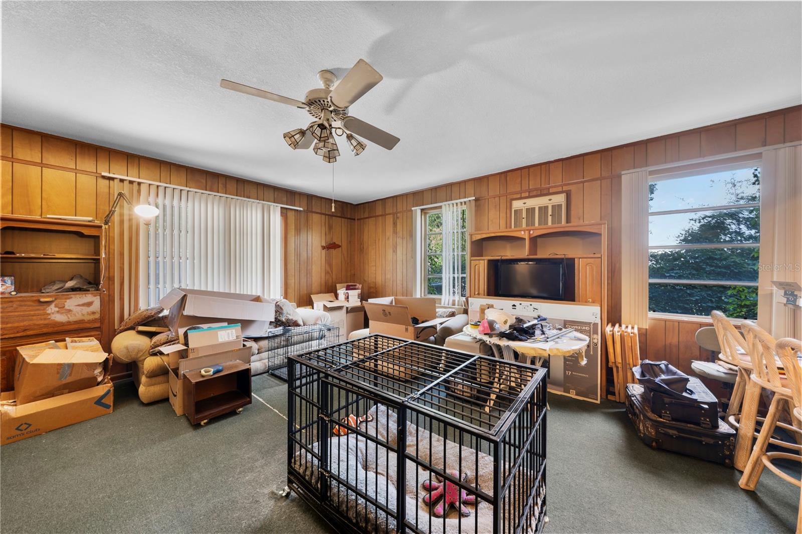 WOODSFIELDS - Residential