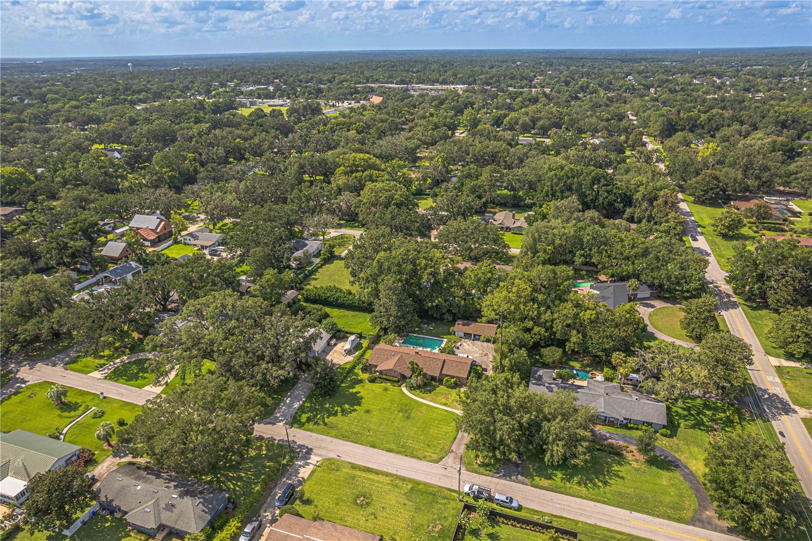 WOODSFIELDS - Residential