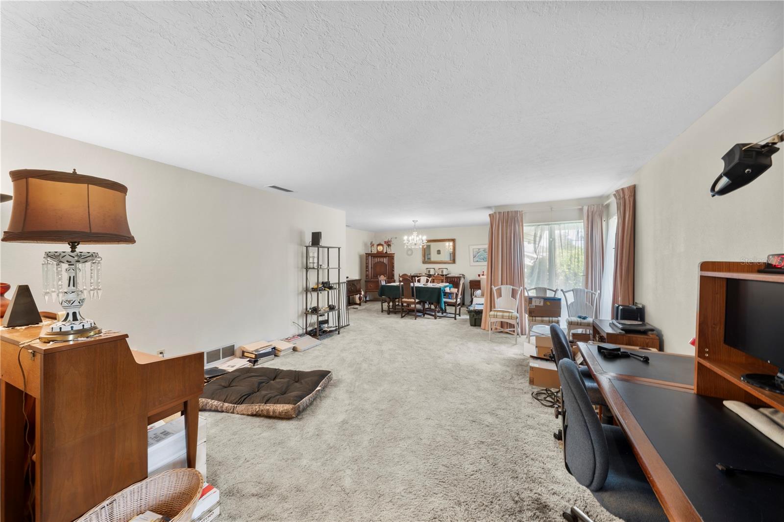 WOODSFIELDS - Residential