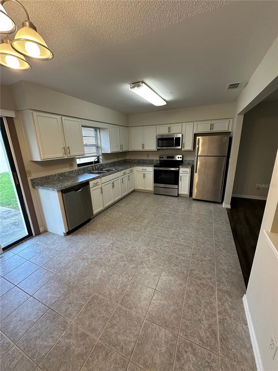 ST CLOUD - Residential Lease