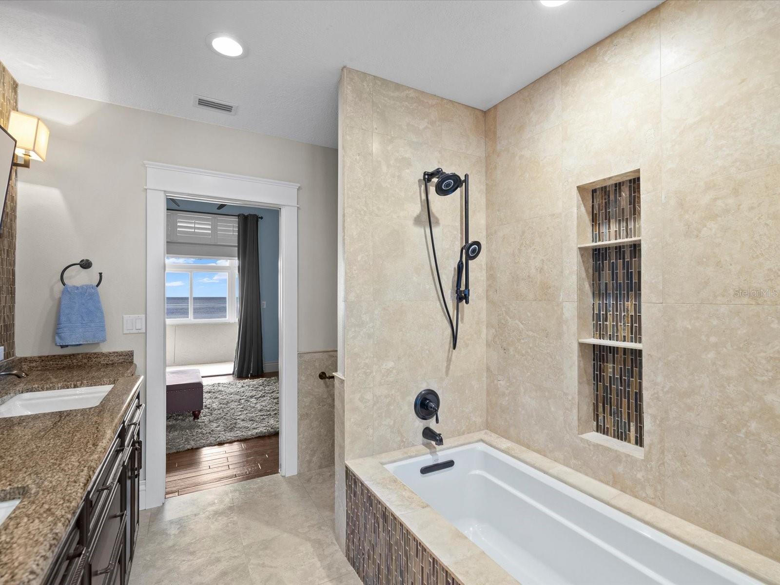 POINTE ALEXIS NORTH PH II - Residential