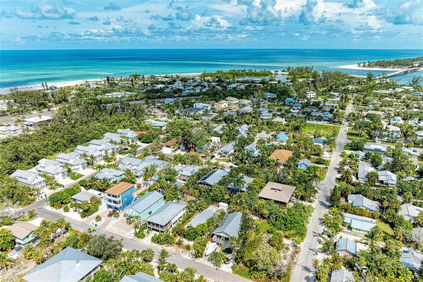 LONGBEACH ON LONGBOAT KEY - Residential