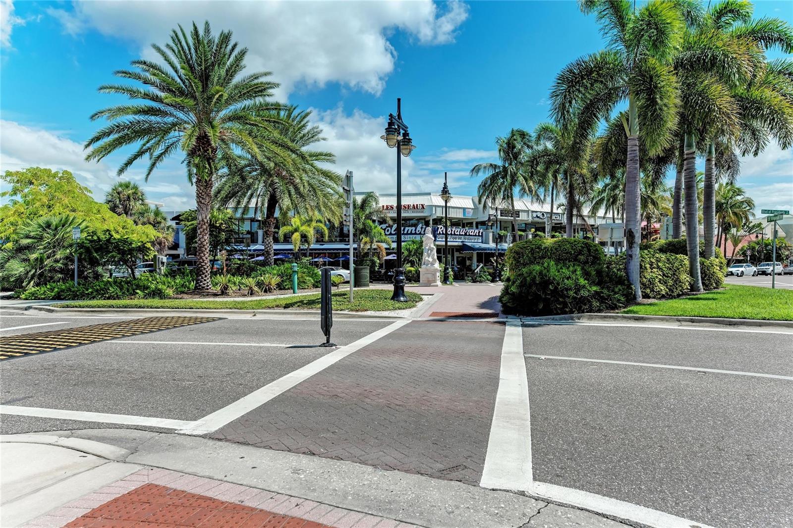 LONGBEACH ON LONGBOAT KEY - Residential