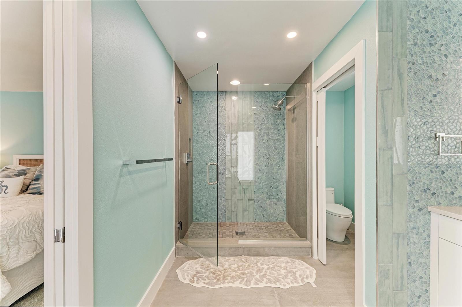 LONGBEACH ON LONGBOAT KEY - Residential