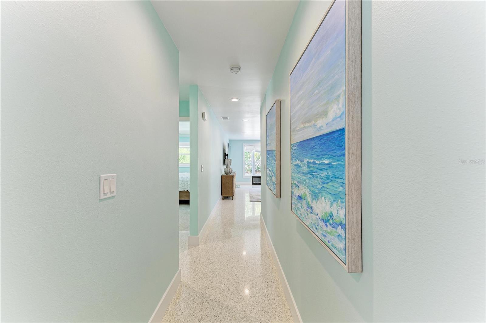 LONGBEACH ON LONGBOAT KEY - Residential