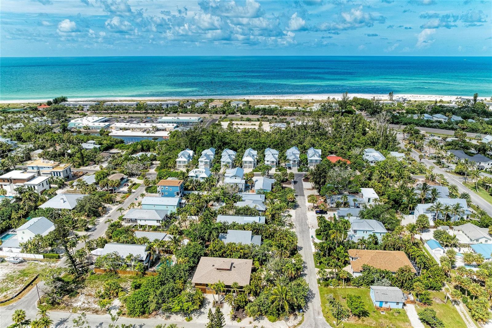 LONGBEACH ON LONGBOAT KEY - Residential