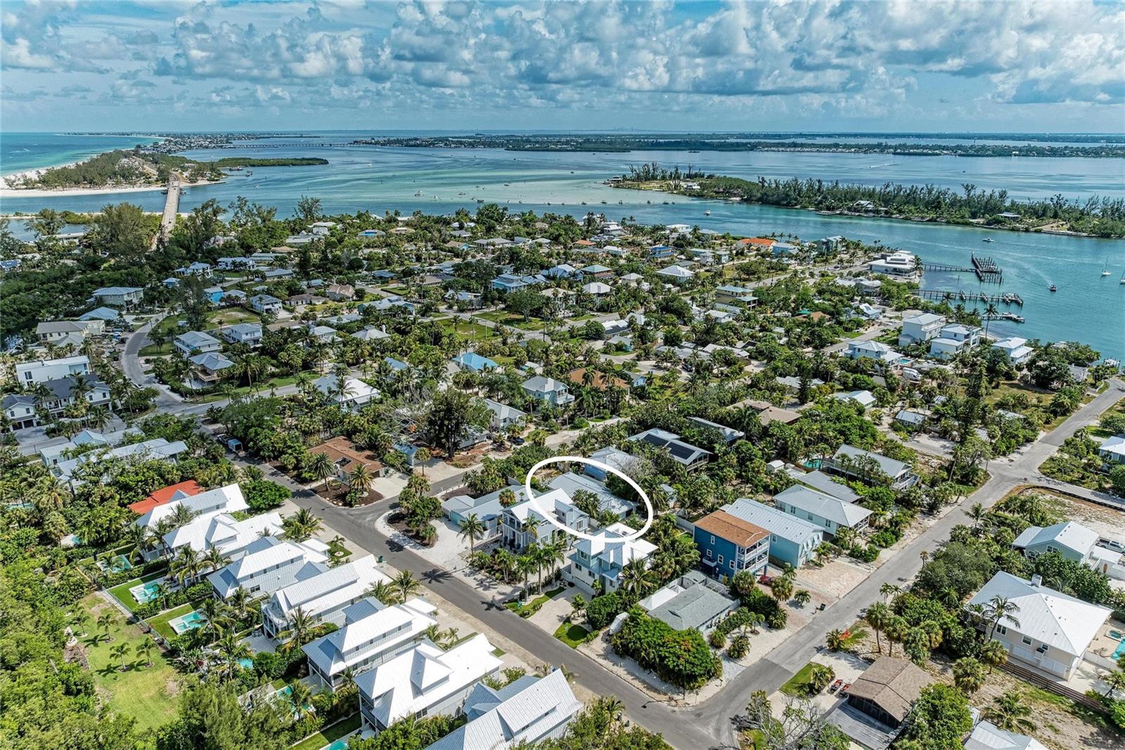 LONGBEACH ON LONGBOAT KEY - Residential