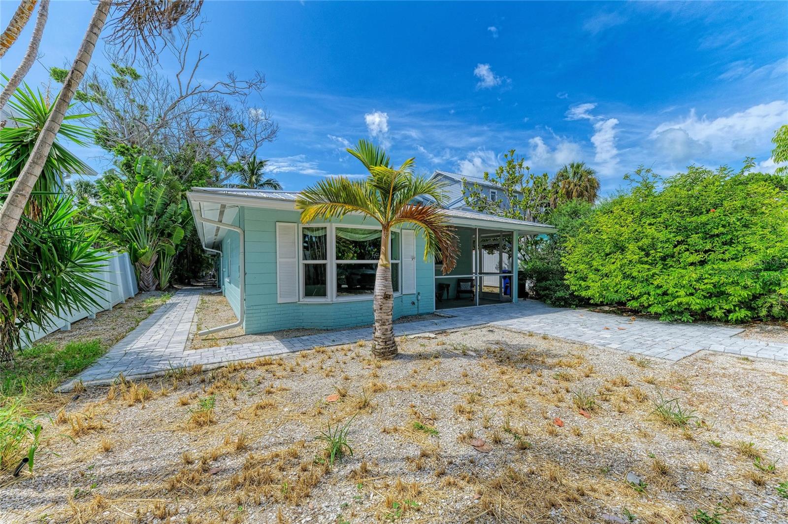 LONGBEACH ON LONGBOAT KEY - Residential