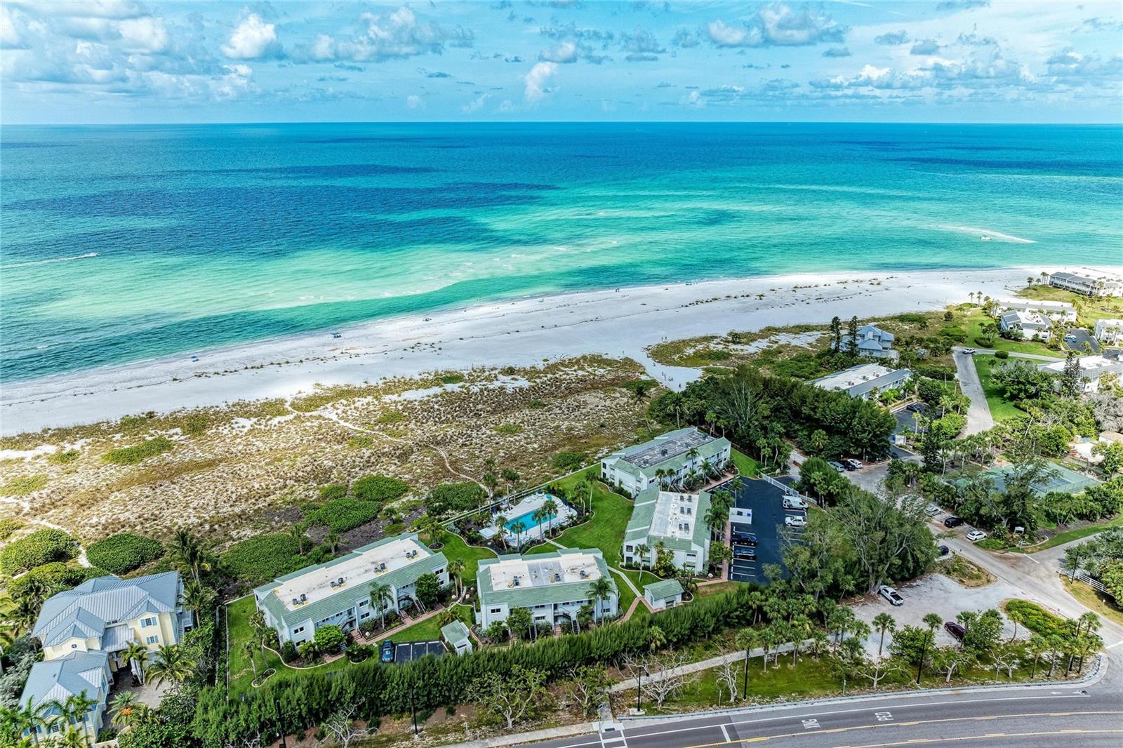 LONGBEACH ON LONGBOAT KEY - Residential